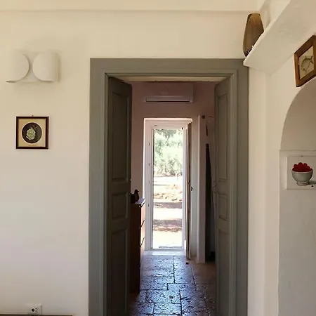 Casa Bianca Con Piscina Vila